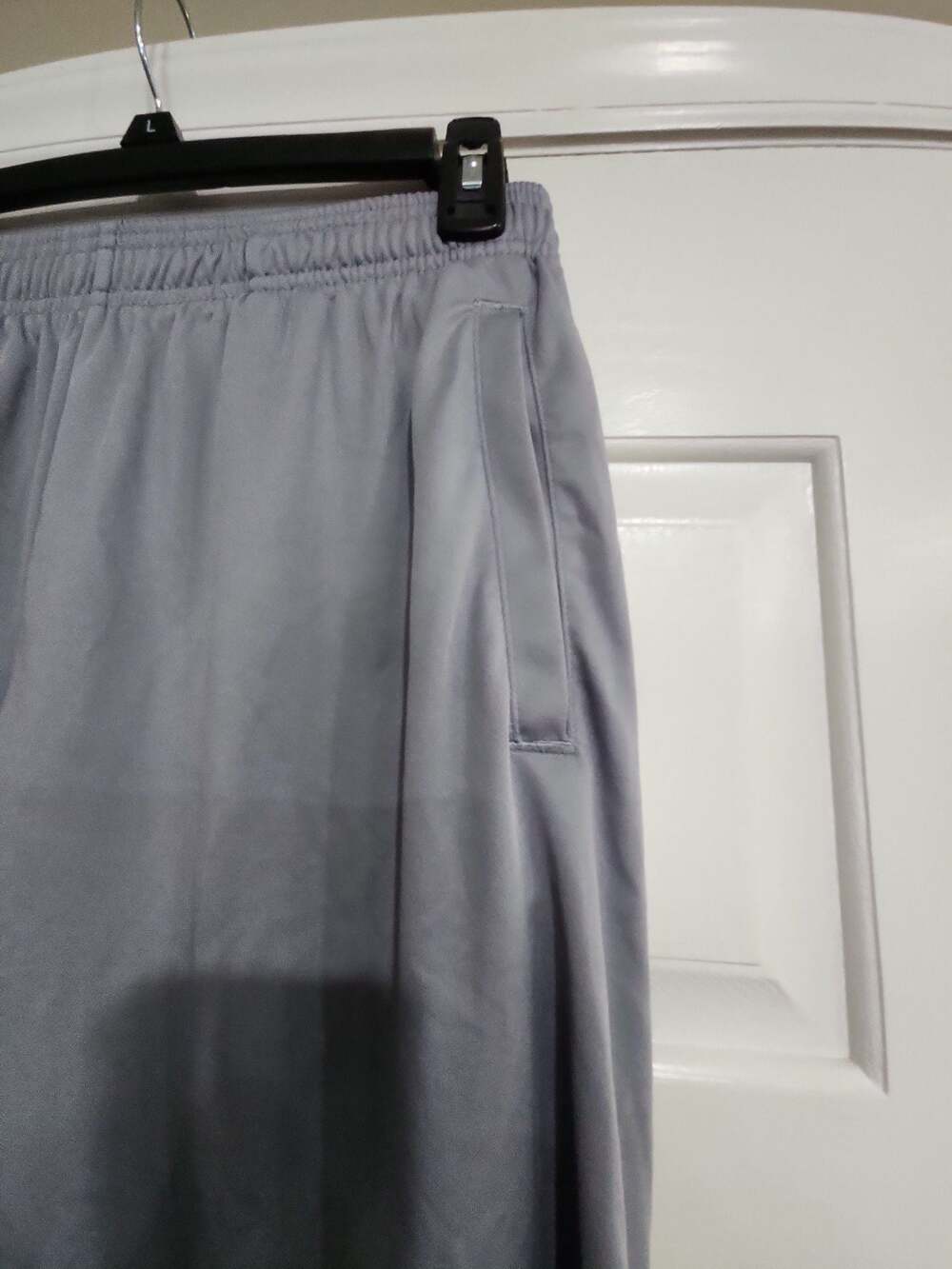 Under Armour Men's UA Tech Graphic Shorts Gray - Picture 3 of 5